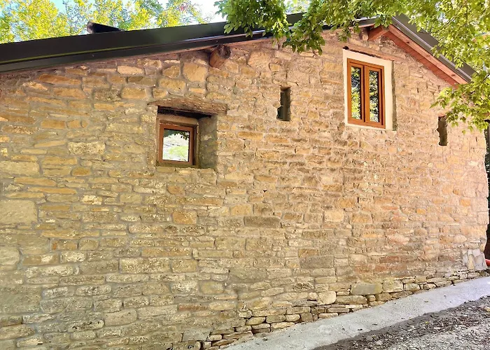 Camping Le Sorgenti - In Sasso